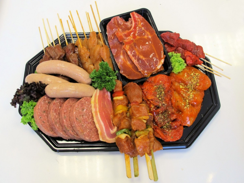 boucherie-MONS-min_bbq_butcher_shop_supermarket_meal_party-766127